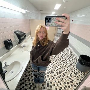 Meet your Posher, Kaysen